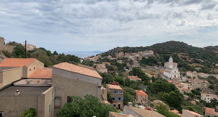 Maison De Charme Dans Un Village Typiquement Corse - L'Île-Rousse