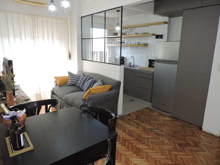 Apartamento reformado de 1 quarto em San Telmo