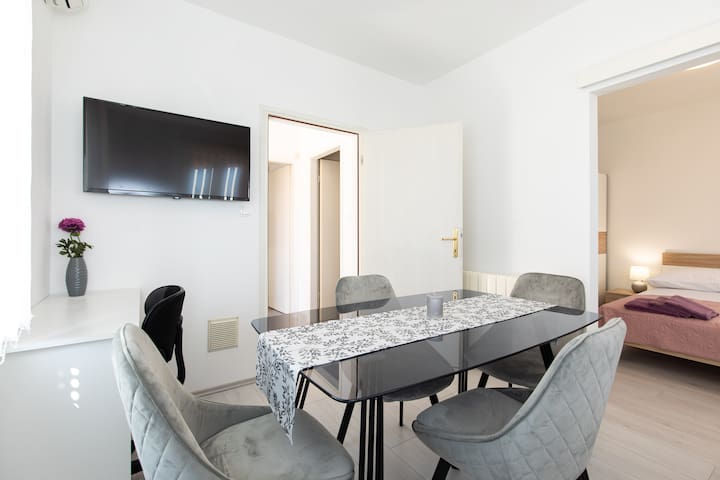 listing_image