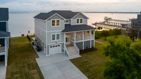 Suncatcher | Soundfront w/ Pool, Hot Tub, Elevator