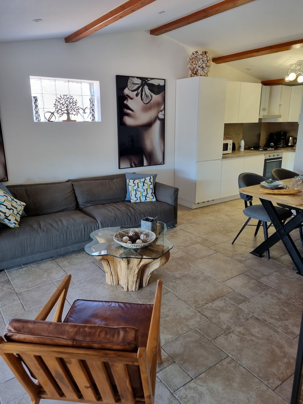 Annonce Airbnb populaire: Santa Giulia Beach & Charming Stone Accommodation à Porto Vecchio