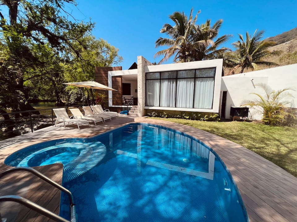 Top-earning Airbnb listing in Tamasopo, 3 bedrooms