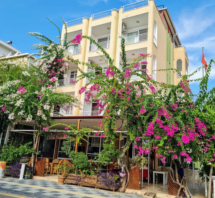 Denize Yakın Aile Odası - Anamur