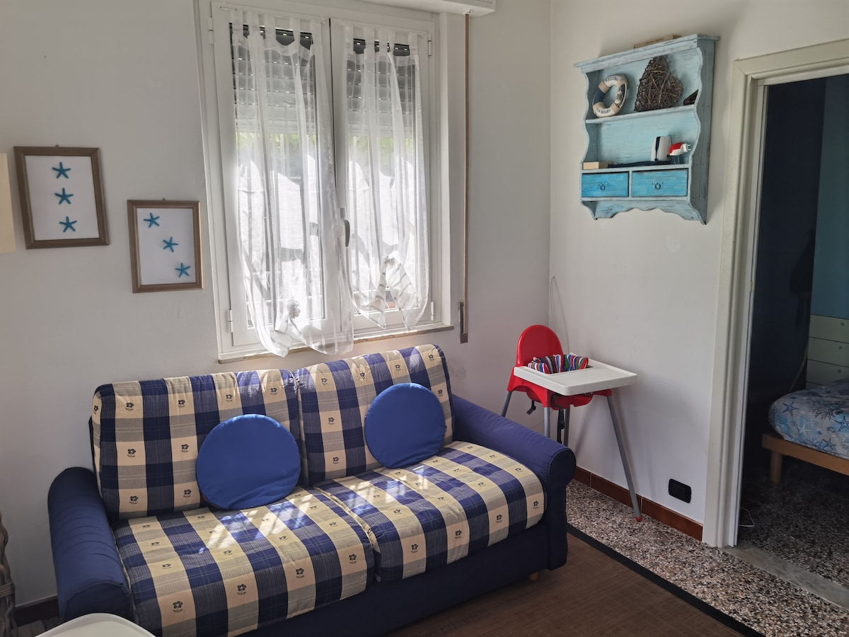 Beliebte Airbnb-Anzeige: The small oasis between sun and sea. Cit.009024-LT-0408 in Ceriale