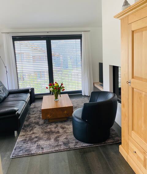 3.5 room apartment/ bright + stylish / best location