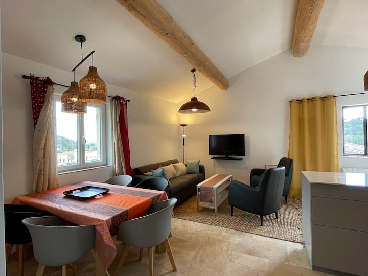 "Bellevue" Porte Bien Son Nom à Cotignac - Sillans-la-Cascade