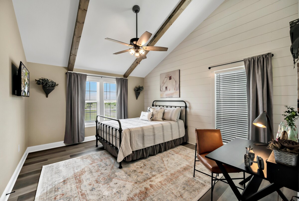 其中一间卧室的另一景观。