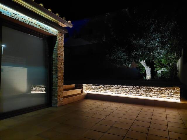 Agradable casa a Pals amb piscina gallery image 4