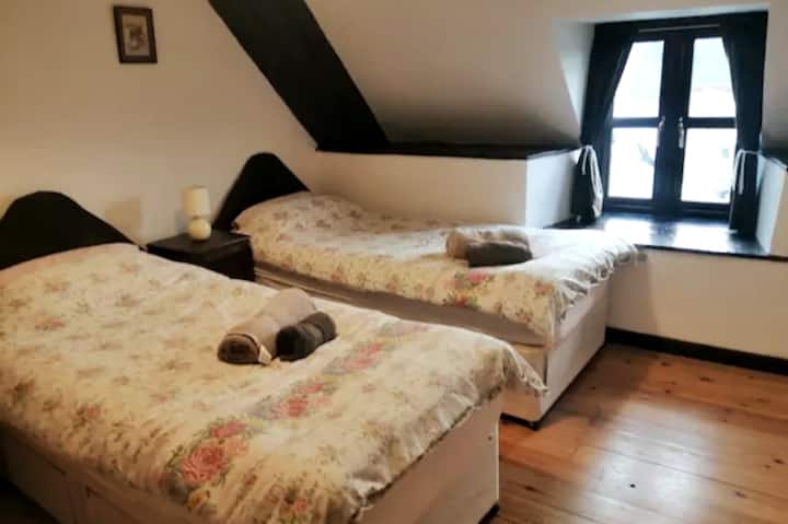 Спалня 2 като спалня с 2 отделни легла 