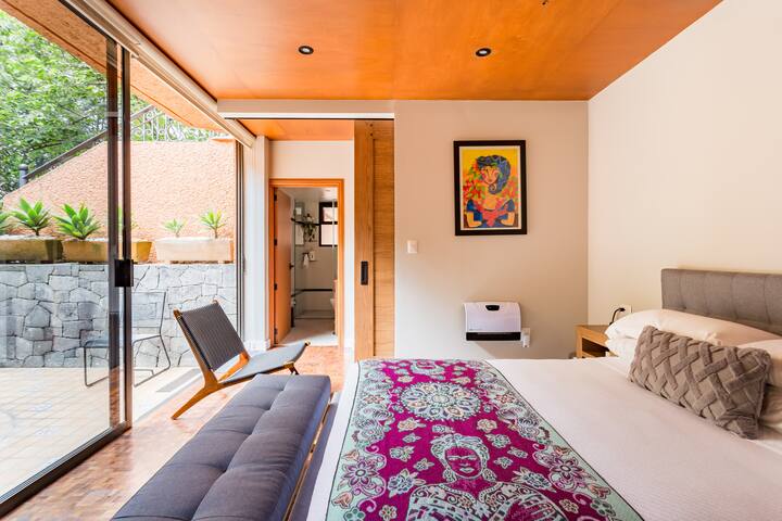 Luxury House 24/7 Security, Parking Garden Rooftop gallery image 4