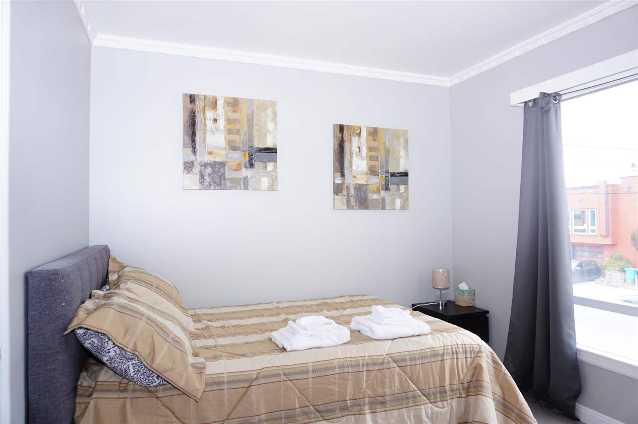 Home in San Francisco · ★4.71 · 3 bedrooms · 3 beds · 1 bath - Image 6