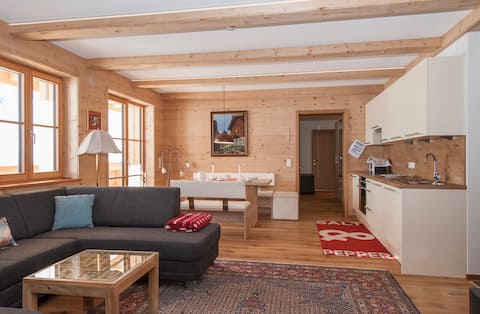 Top 3 apartment with balcony Alpine chalet upper floor