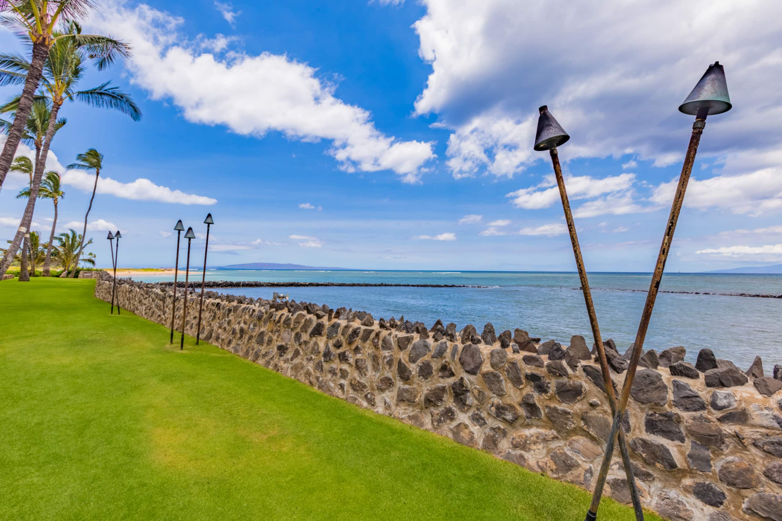 Condo in Kihei · ★4.89 · 2 bedrooms · 3 beds · 2 shared baths - Image 40