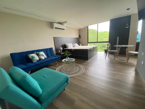 New Luxury Suite in Casa Blanca Alta with pool