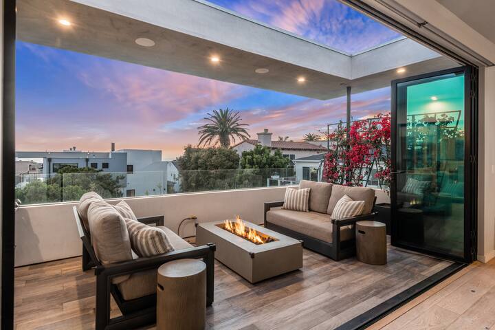 Perfect Family House in Hermosa Beach-Big Hot Tub! gallery image 4