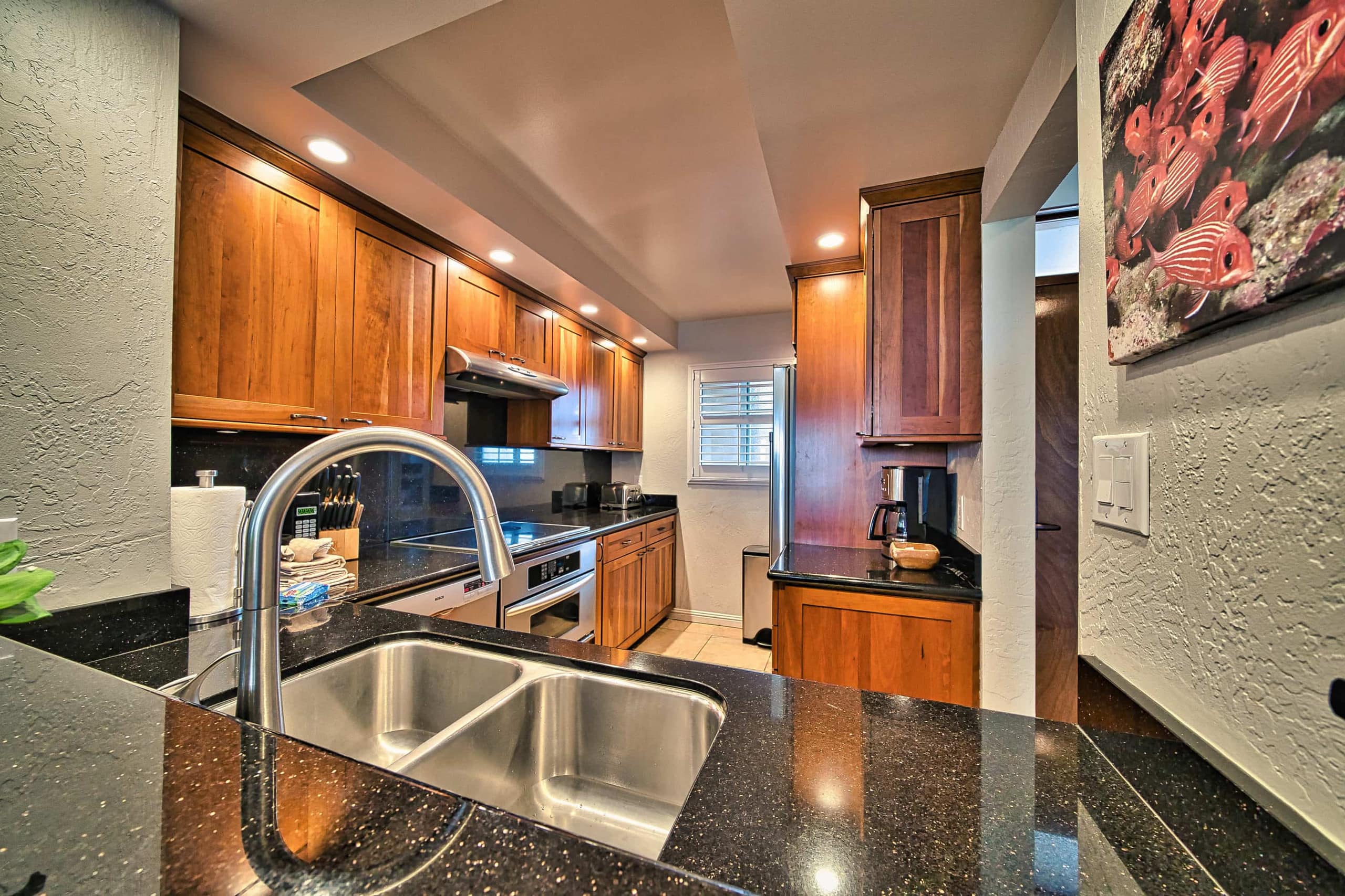 Condo in Kihei · ★4.89 · 2 bedrooms · 5 beds · 2 baths - Image 10