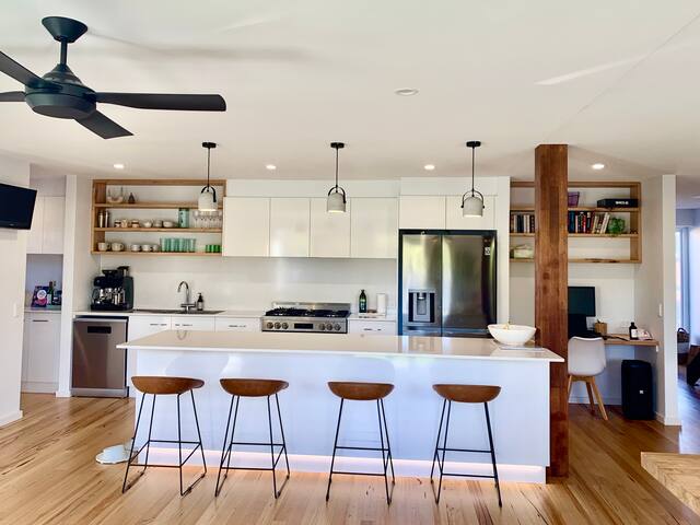 Heated pool, luxury family beach house gallery image 3