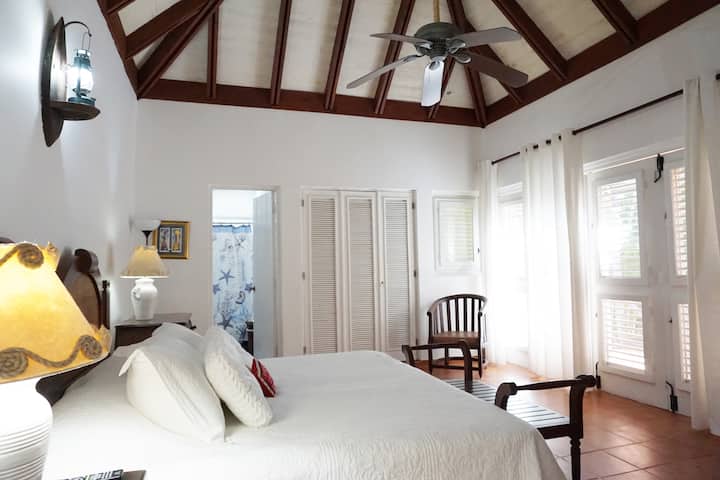 الغرفة الثالثة - سرير كبير أو سريران كاملان