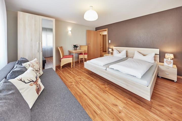 Time out - up to 8 guests - beautiful overnight stay