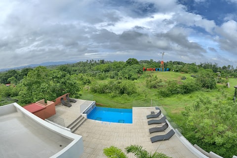 Taal Maranan's Farmville by Cocotel
