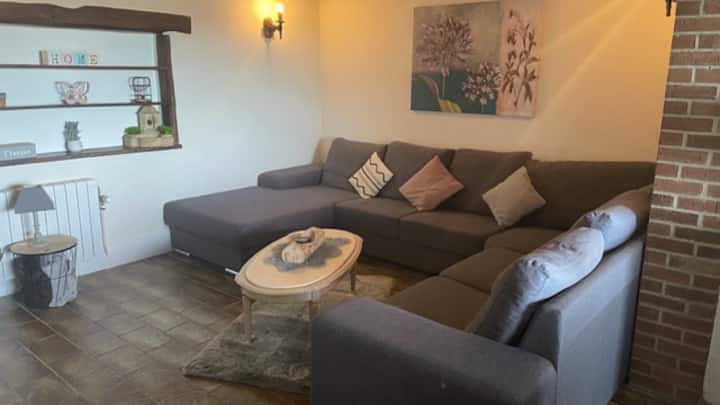 Gezellige Woning, Rustig Gelegen. - Marche-en-Famenne