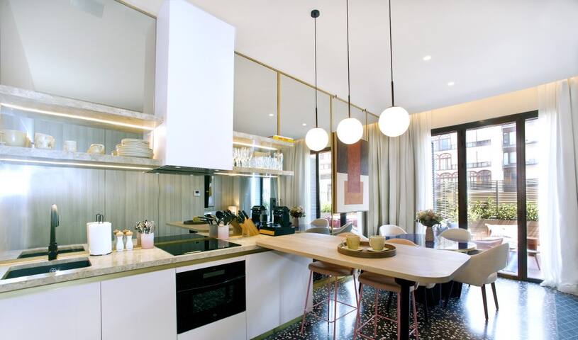 Serviced Terrace Aparment con Piscina Comunitaria gallery image 2