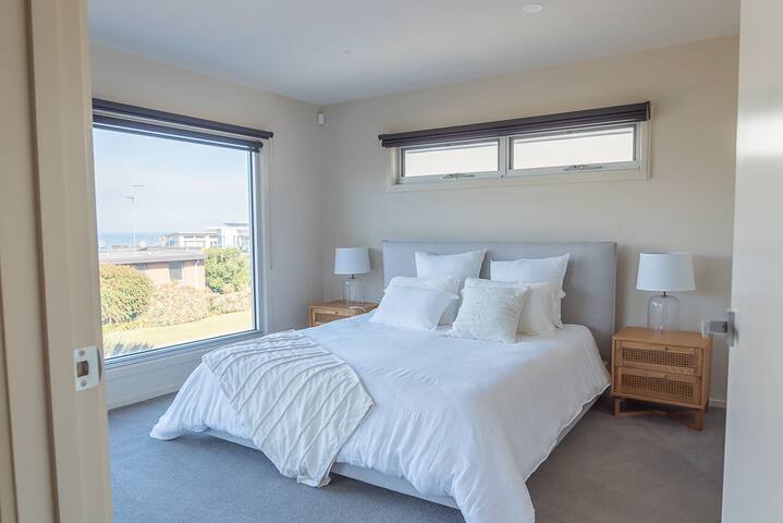 The Ocean View gallery image 5