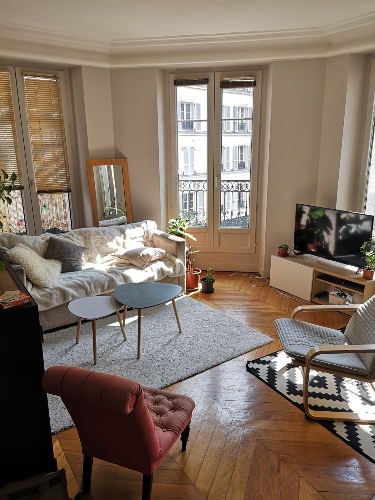 Top Airbnb: 3 bedroom apartment near the city center in Paris 19e Arrondissement