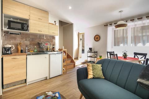 Quiet and pleasant house in the city center!