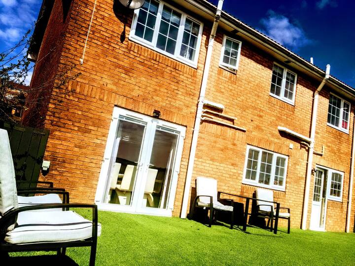 TV-Raum Brecon Beacons und Bike Park Wales B&B - Airbnb