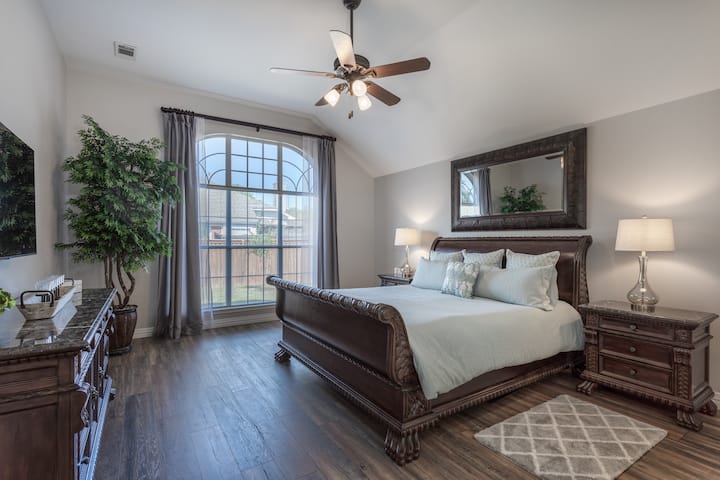 Chumba cha kulala cha Mwalimu - Nambari ya Kulala ya Mfalme