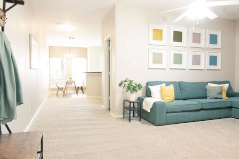 Popular Airbnb listing: Comfy Townhouse | Family-Friendly | Prime Location in Greater Dellview
