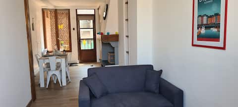 Popular Airbnb listing: Dieppe Beach 40 m² "The Little Terrace" in Dieppe