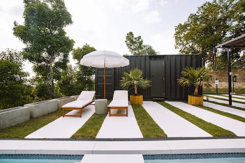 Hacienda Florecer | Shipping containers w pool