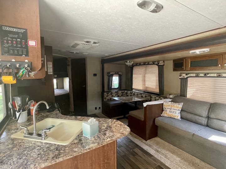 Delightful 2/1 Rv With Pool, 30 Min To Boca Grande - Port Charlotte, FL