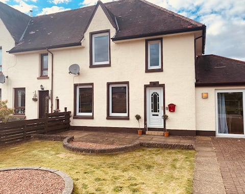 18  Glenmallie  Road, Caol , fort William