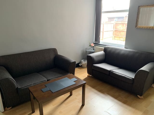 listing_image