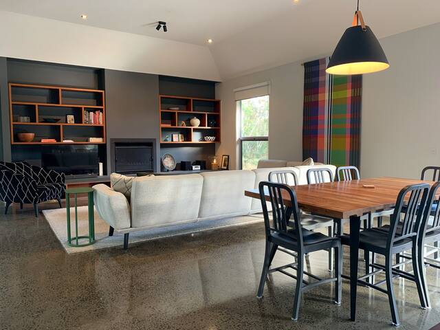 Gumtree Creek gallery image 3