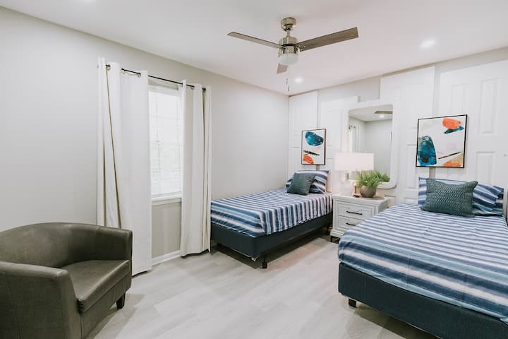 Guest Bedroom 