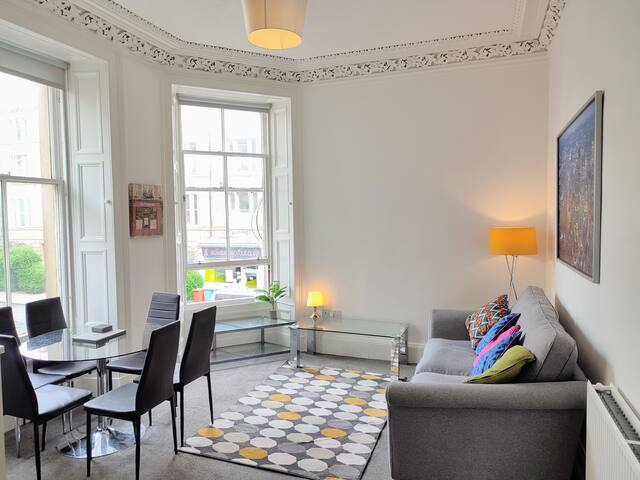 Magic of Meadows 4 Bedroom Spacious Flat