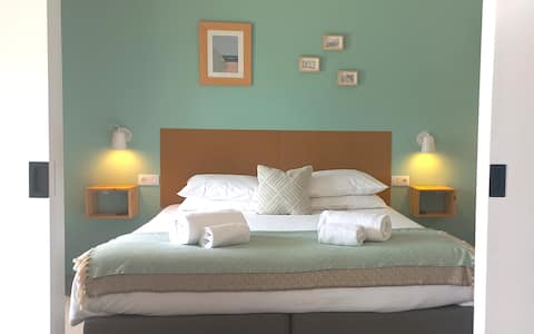 Top Airbnb: Ao Sabor do Vento - West (children+12) em Faro