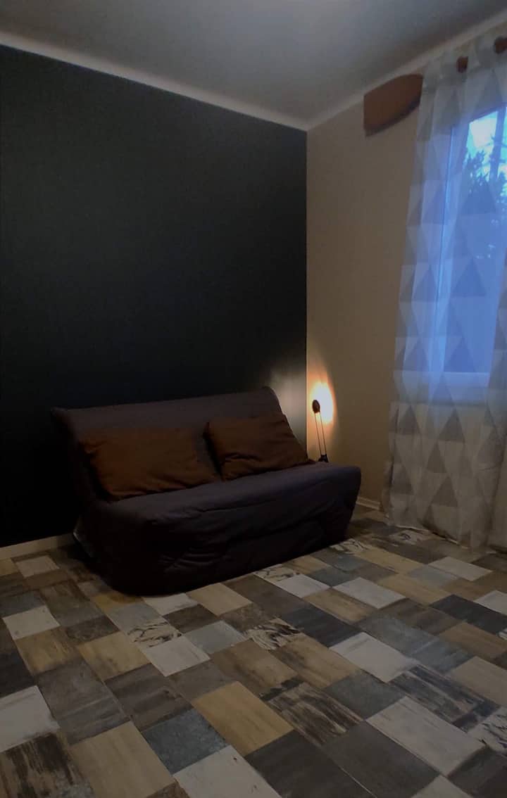 Საძინებელი 4. BZ გარდაიქმნება საწოლად