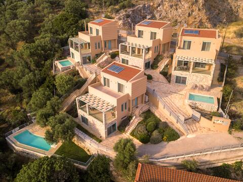 Ouzo Panoramic House 1B (3BR with  private pool)