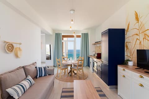 Rezident Coastal One Bedroom Sea and Resort View