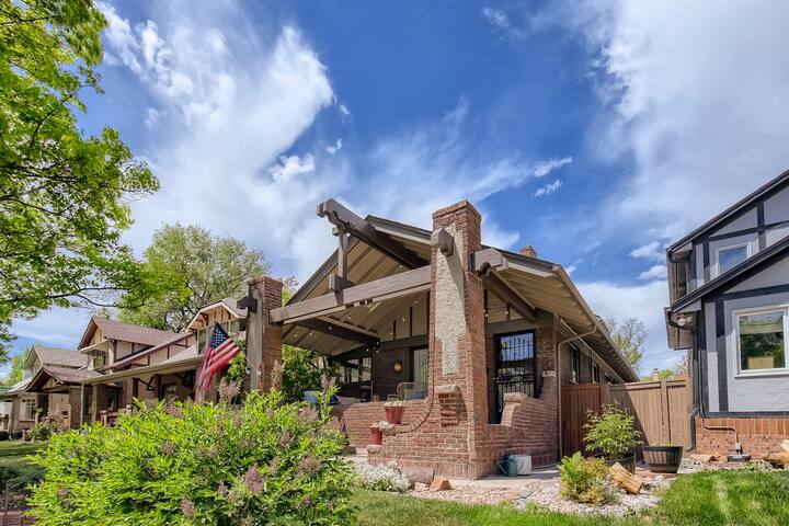 Craftsman Bungalow in the heart of South Park Hill gallery image 2