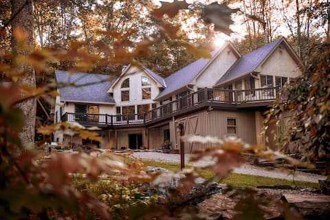 Cherry Ridge Retreat - Lake House Luxury Lodge