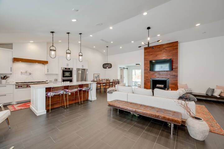 Eastside Stunner gallery image 3