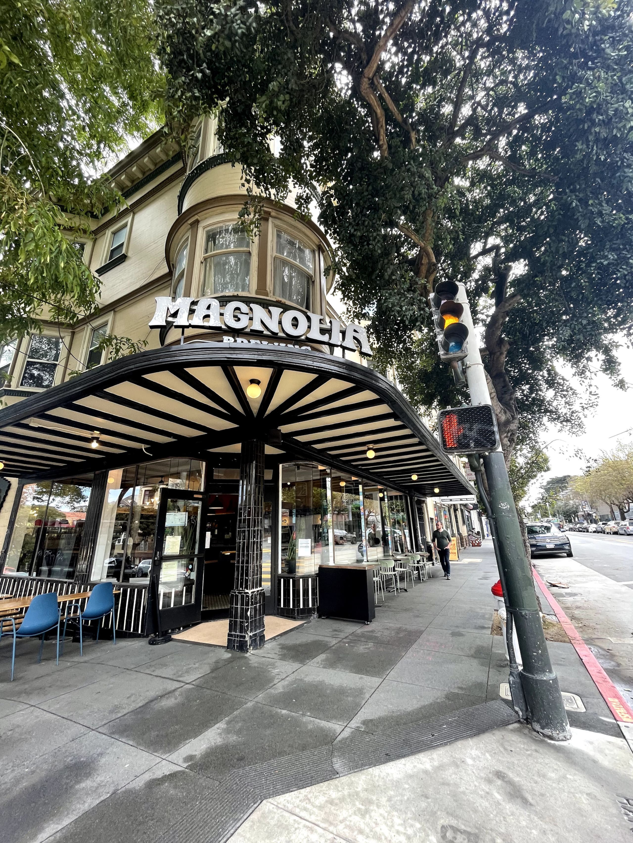 Home in San Francisco · ★4.94 · 3 bedrooms · 3 beds · 2.5 baths - Image 39