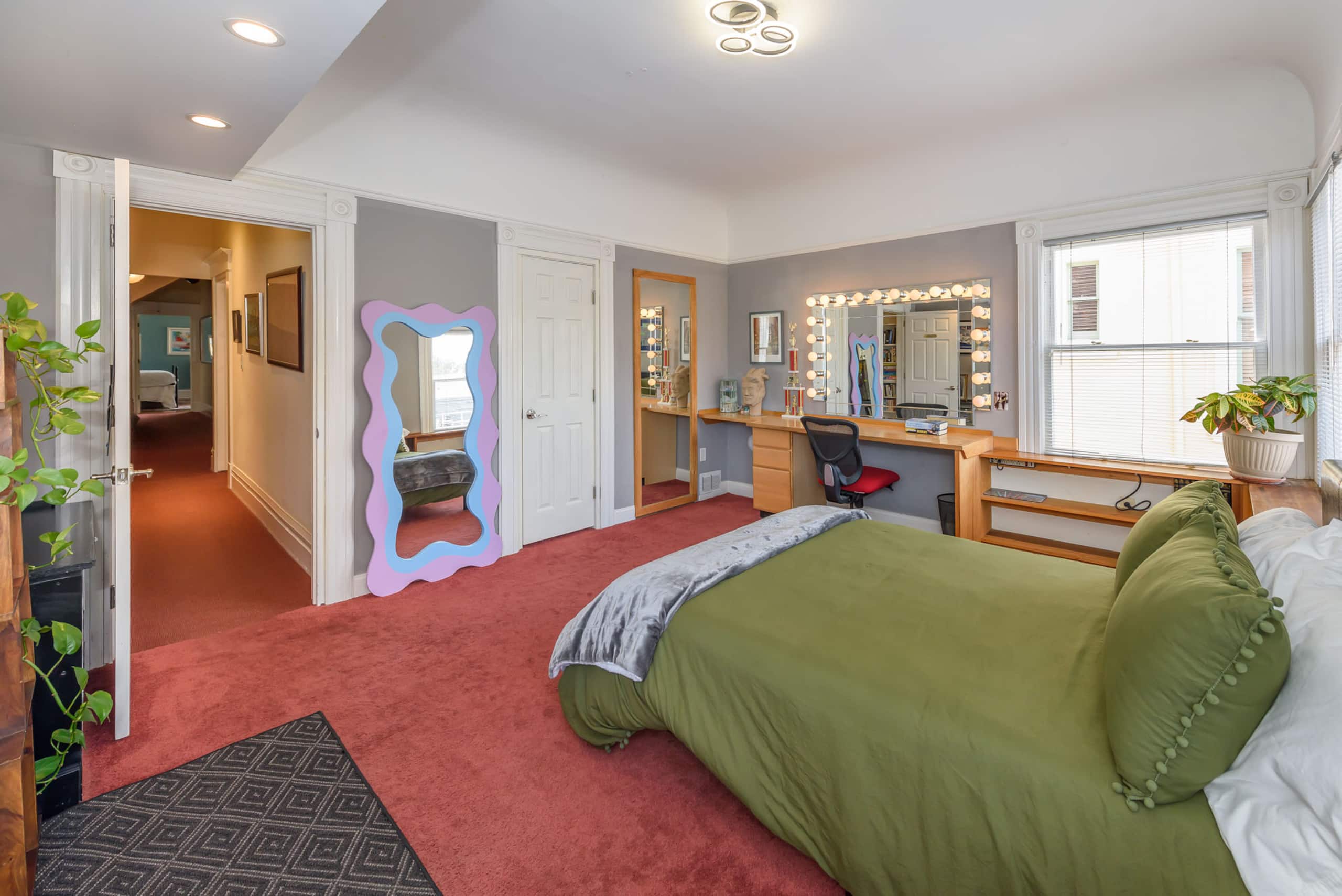 Home in San Francisco · ★4.94 · 3 bedrooms · 3 beds · 2.5 baths - Image 22