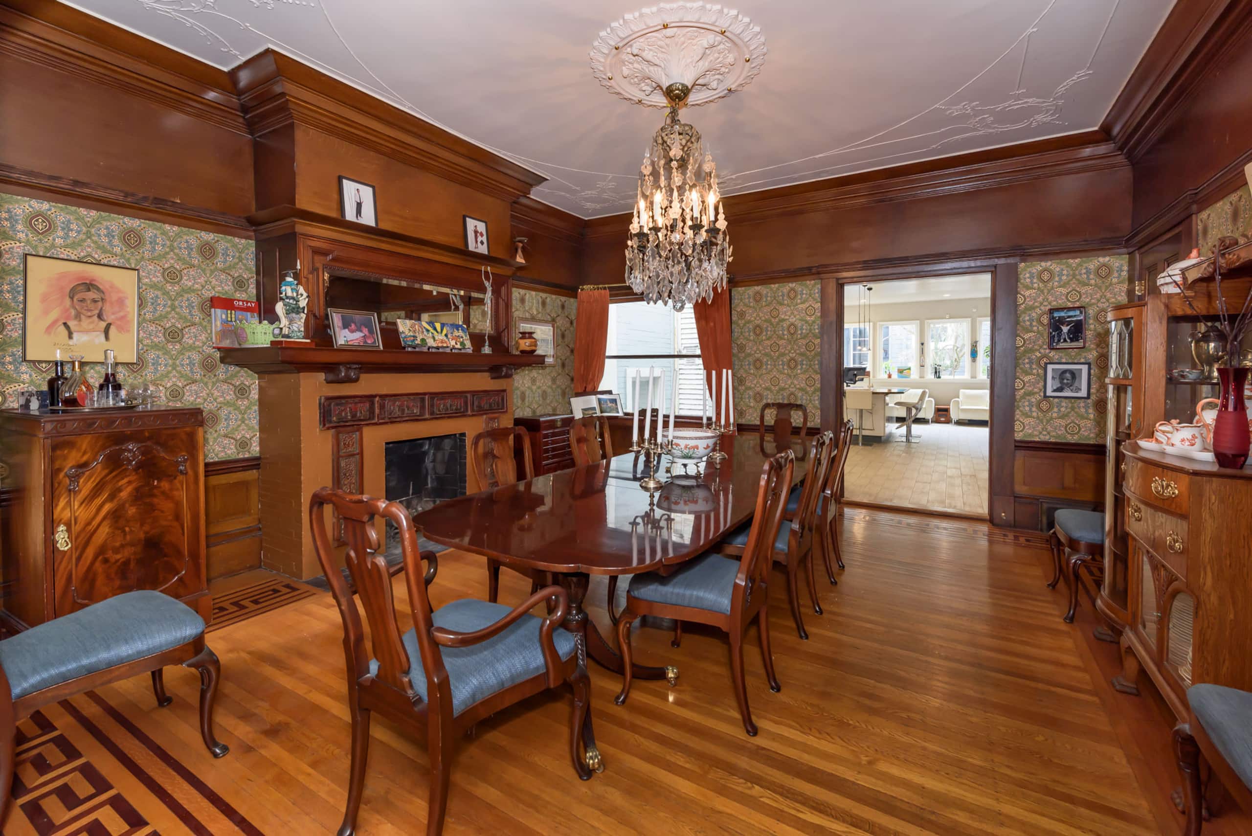 Home in San Francisco · ★4.94 · 3 bedrooms · 3 beds · 2.5 baths - Image 4